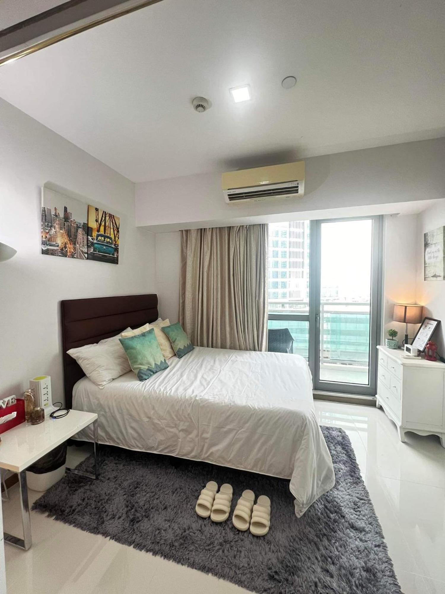 Sakura Apartment Манила Экстерьер фото